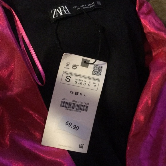 NWT ZARA Laminated Fuchsia Hot Pink Long Sleeve Dress Size Small Barbiec…​ - Picture 4 of 4